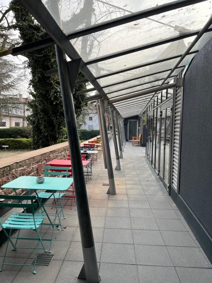 Allee Hotel Karlsruhe Exterior foto